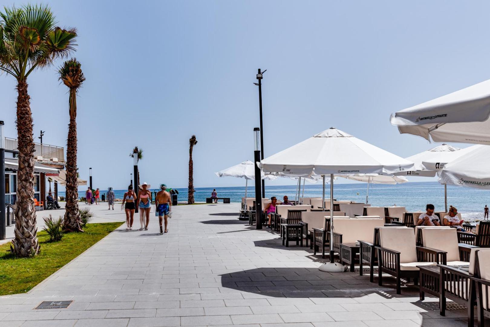 Calle Concordia 86, Two Bedroom Apartment, Up To 6 Guests, Near Del Cura Beach,supermarket Mercadona And Bus Station Apartamento *