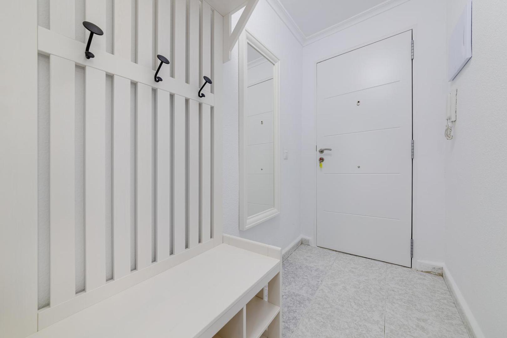 Apartamento Calle Concordia 86, Two Bedroom Apartment, Up To 6 Guests, Near Del Cura Beach,supermarket Mercadona And Bus Station